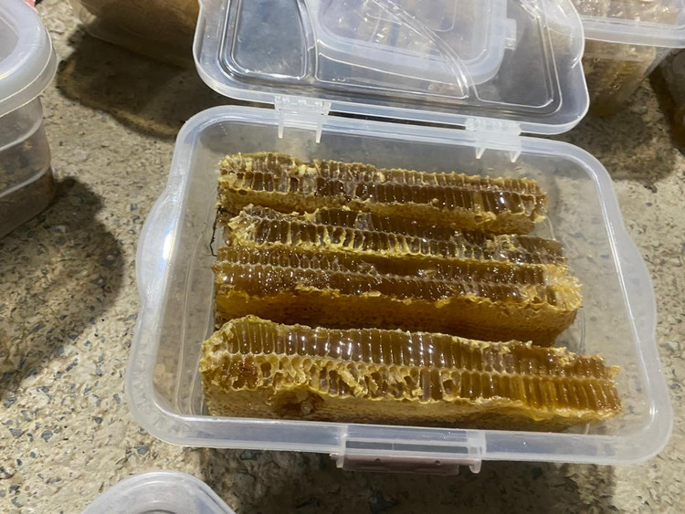 عسل طبیعی خوانسار